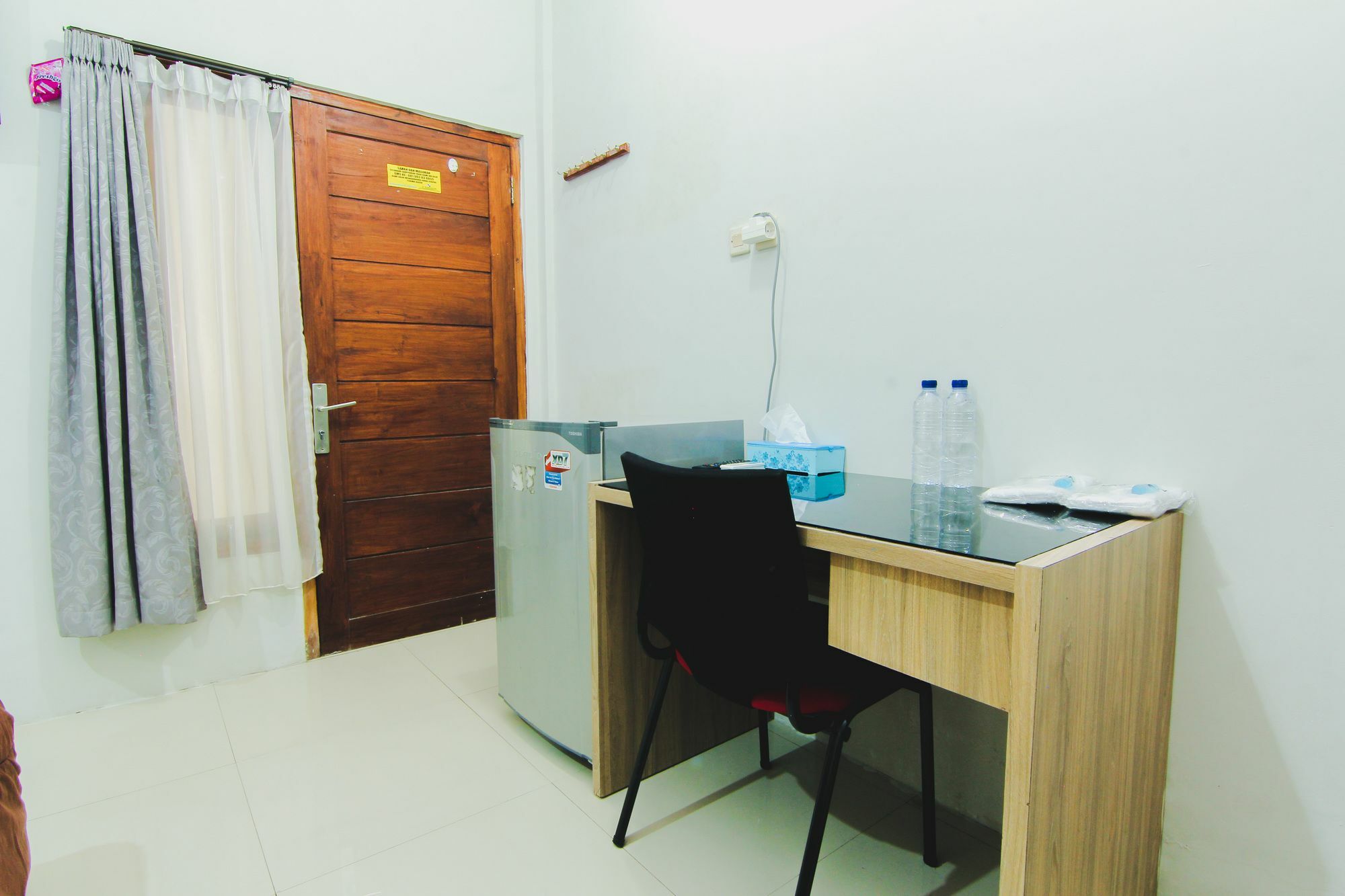 D'Paragon Upn Maguwo Bagian luar foto